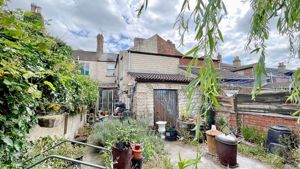 Photo 4- click for photo gallery